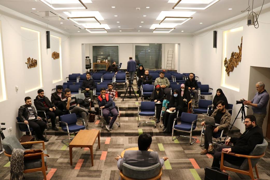 ترسیم نظام گفت و گو حول محور حقوق اساسی جمهوری اسلامی ایران