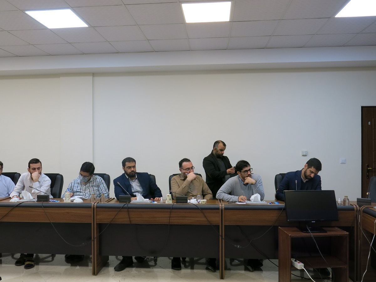 نشست تخصصی با موضوع حکمرانی از نظر تا عمل با حضور آیت الله اراکی