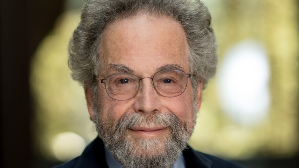 استاد حقوق دانشگاه تگزاس: بی اعتنایی به نظام های حقوق اساسی سایر کشورها قابل دفاع نیست/ همگرایی اساسی به سادگی امکان پذیر نمی باشد استاد حقوق دانشگاه تگزاس: بی اعتنایی به نظام های حقوق اساسی سایر کشورها قابل دفاع نیست/ همگرایی اساسی به سادگی امکان پذیر نمی باشد