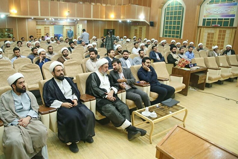 اختتامیه رقابت شبیه‌سازی شورای نگهبان ویژه طلاب حوزه علمیه برگزار شد