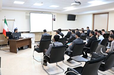 گزارش تصویری | بازدید دانشجویان دانشگاه علوم قضایی از پژوهشکده شورای نگهبان