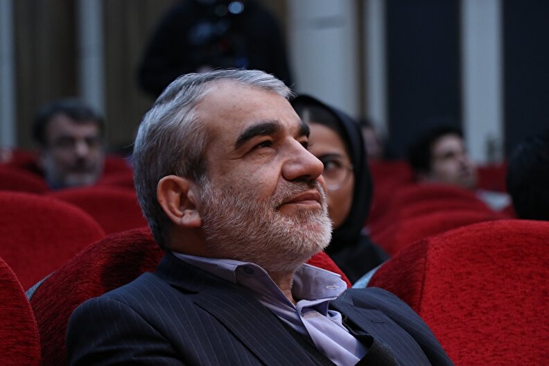 رای اخیر دادگاه لاهه علیه آمریکا که در پی شکایت ایران صورت گرفت، الزام آور است/ امیدواریم این رای هرچه سریعتر اجرایی شود