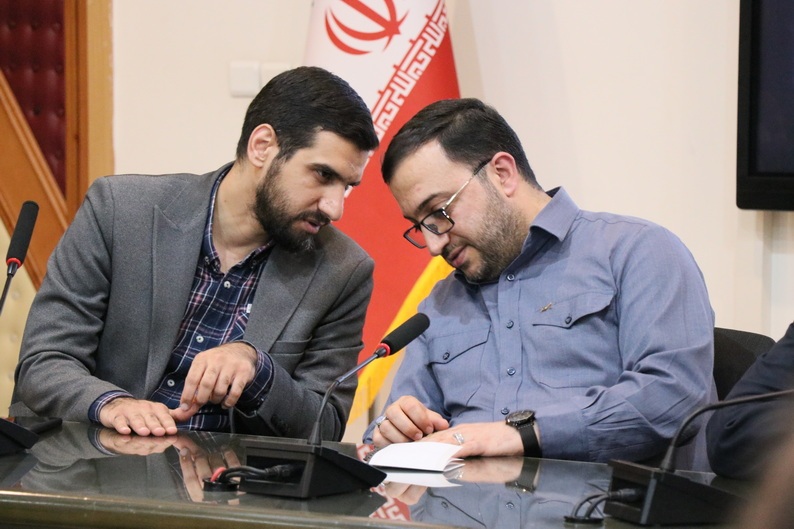 حمایت پژوهشکده شورای نگهبان از تولید آثار ادبی و هنری کودک و نوجوان با موضوع قانون اساسی حمایت پژوهشکده شورای نگهبان از تولید آثار ادبی و هنری کودک و نوجوان با موضوع قانون اساسی