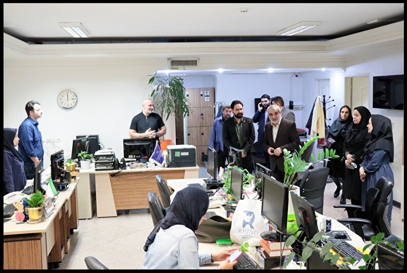 دکتر کدخدایی از خبرگزاری ایسنا بازدید کرد