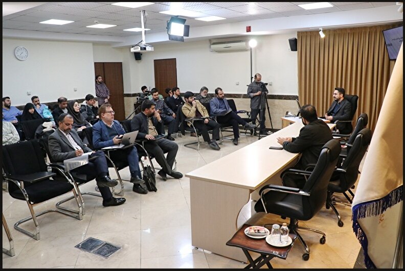 نظریان مفید: نگاه صرفاً اقتصادی به عدالت یک خطای شناختی است/ خاندوزی: اتخاذ تصمیم اقتصادی عدالت‌محور نیازمند ساختار کلی نظام اقتصادی عادلانه است/ حکمت نیا: شکل‌گیری نظریه عدالت نیازمند حل تزاحمات میان حقوق، ارزش‌ها و کمبود منابع است