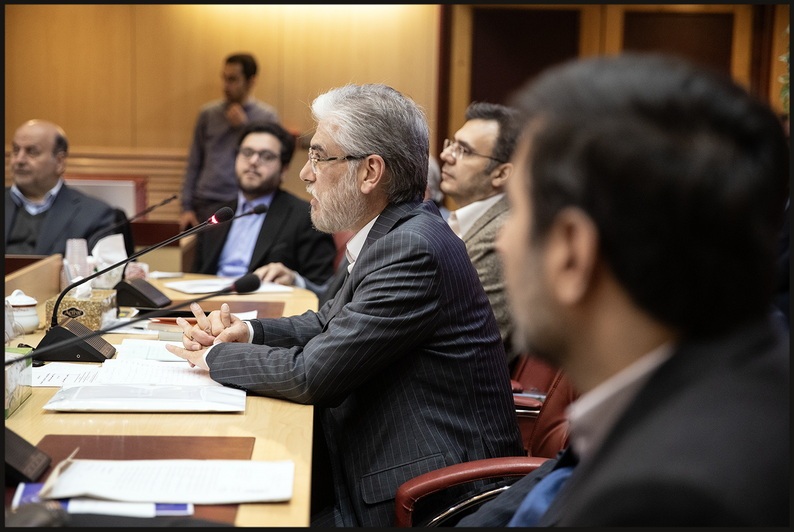 حقوق ملت، ستون فقرات قانون اساسی است حقوق ملت، ستون فقرات قانون اساسی است