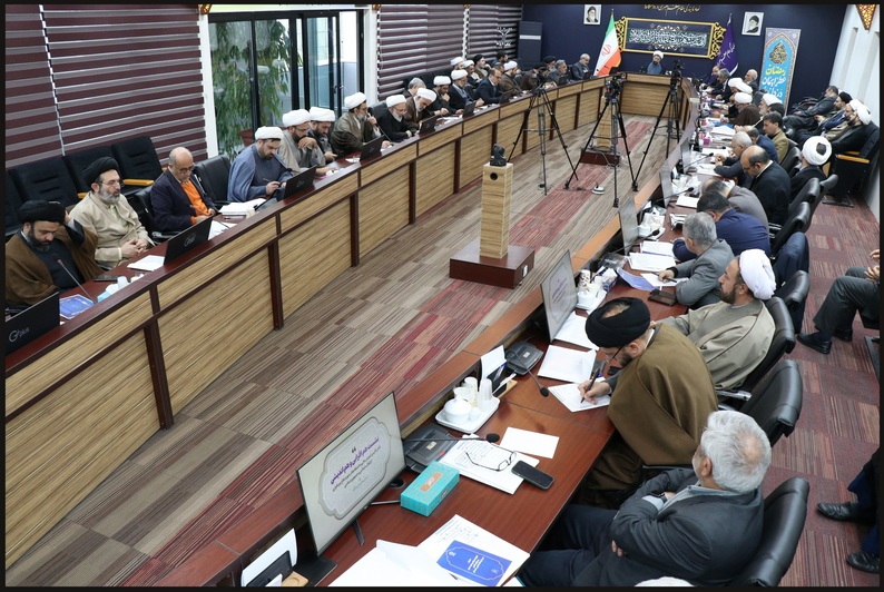 همایش حقوق ملت و آزادیهای مشروع در منظومه فکری مقام معظم رهبری مصداق بارز دفاع نرمافزاری از جمهوری اسلامی است همایش حقوق ملت و آزادیهای مشروع در منظومه فکری مقام معظم رهبری مصداق بارز دفاع نرمافزاری از جمهوری اسلامی است