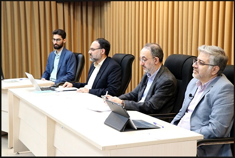 دکتر مسعودیان: تحقق عدالت در دستگاه قضایی و احقاق حقوق طرفین دعوا یکی از مطالبات جدی قانون‌ اساسی است/
دکتر اسحاقی: در قانون اساسی جمهوری اسلامی ایران به ابعاد مختلف عدالت توجه شده است/
دکتر توکل‌پور: عدالت قضایی باید در تمام مراحل، از تعیین مجازات توسط قاضی تا اجرای آن، رعایت شود