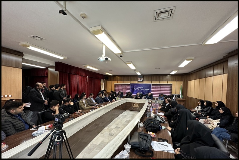 اجرای قانون اساسی وظیفه‌ای جمعی است