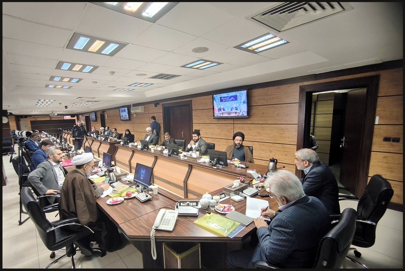 وجه نظریهپردازی و اندیشمندی مقام معظم رهبری(مدظلهالعالی) پنهان مانده است وجه نظریهپردازی و اندیشمندی مقام معظم رهبری(مدظلهالعالی) پنهان مانده است